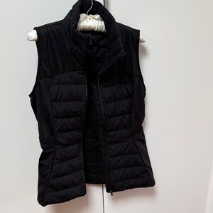 Lululemon Women's Black Quilted Down For It All  Vest